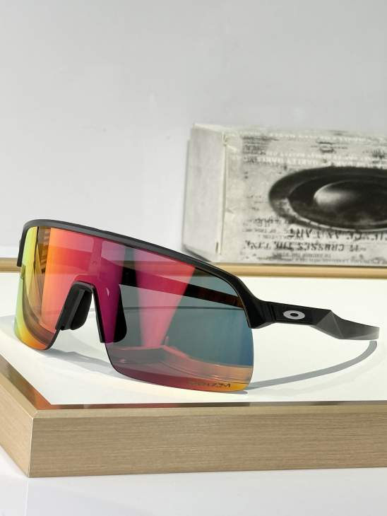 Picture of Oakley Sunglasses _SKUfw72824279fw